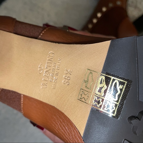 Valentino Booties (Cognac) - Picture 9 of 10